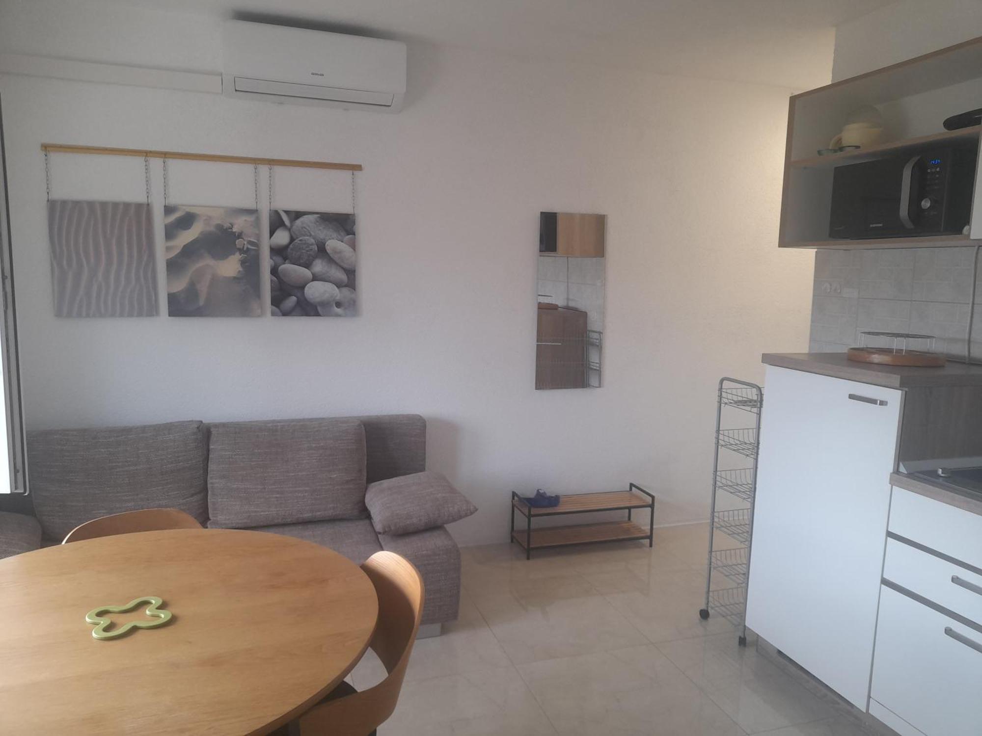 Apartments Malou Baska Voda Room photo