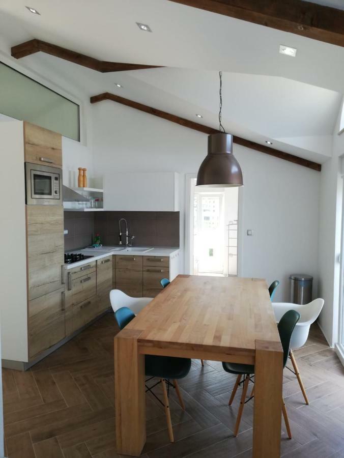 Apartments Malou Baska Voda Room photo